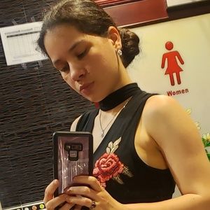 Meet your Posher, Helen